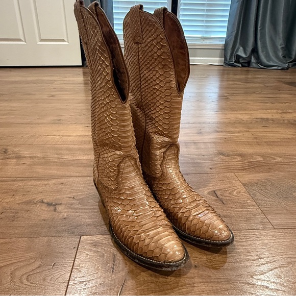 Bottes Western Cowboy Femme NOCONA – Cuir Exotique Marron – Taille 7B – Semelles Neuves